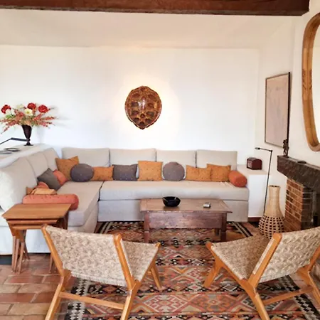 Maison Charmante A Avec Piscine Et Vue Sur La Mer