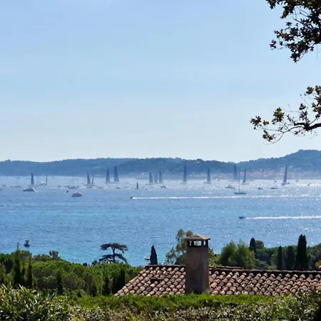 Holiday home Maison Charmante A Avec Piscine Et Vue Sur La Mer *